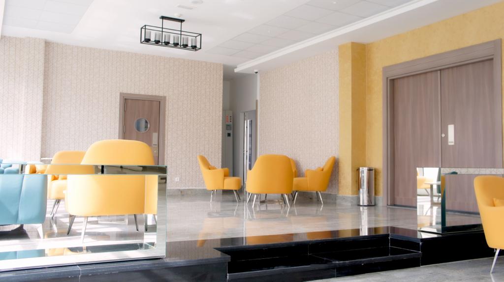 Detalle cartesonado pasillo La Laguna Gran Hotel